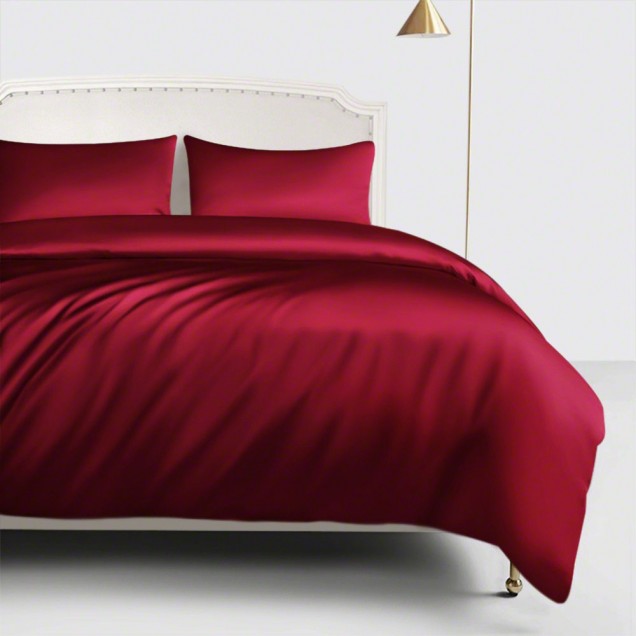 Claret 22 Momme Mulberry Silk Duvet Cover